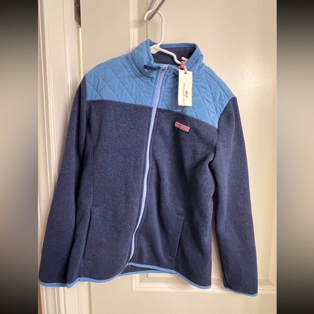 Vineyard Vines kids size XL zipup